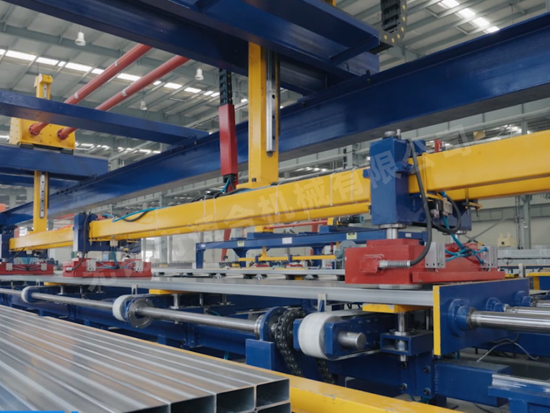 自動碼垛（duǒ）機